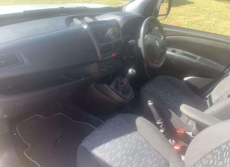 VAUXHALL COMBO