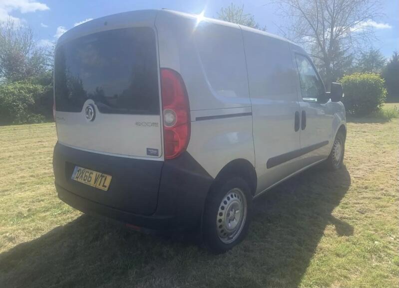 VAUXHALL COMBO